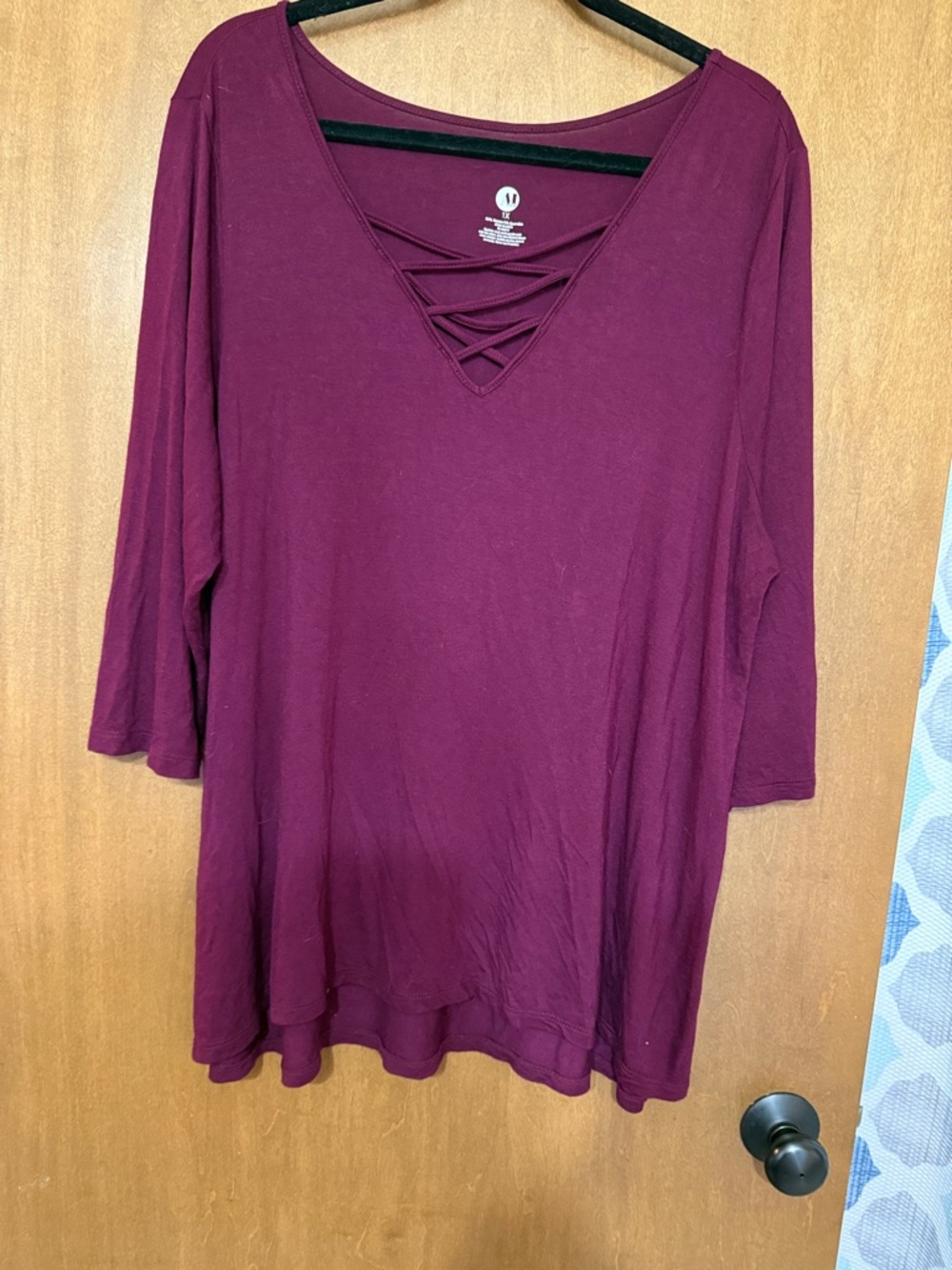 Crisscross V-Neck 3/4 length Sleeve Tee - Burgundy